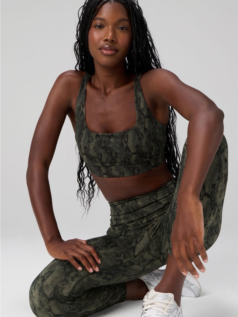 Fabletics Olive Snake-Print Scoop Sports Bra and leggings  S NWT*